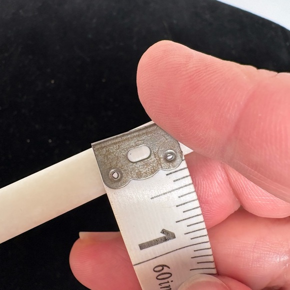 Handcrafted Floral Inlay Art on Stone - Picture 5 of 7